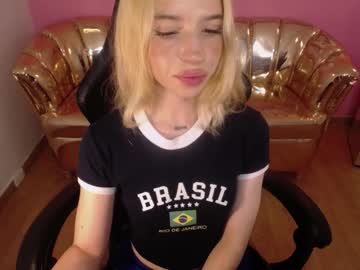 alina lee t