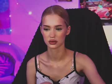 angelaholmes