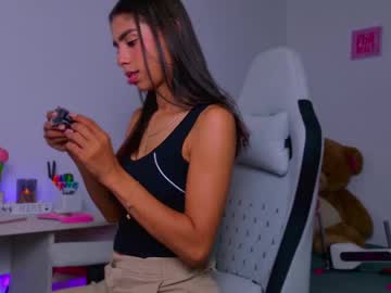 brunetteadams00