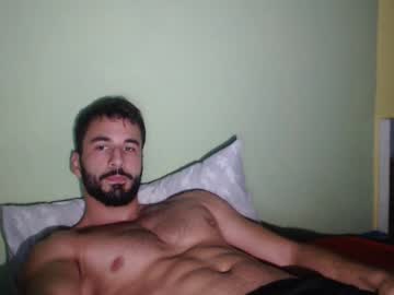hornyasfuckk33