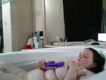 juiicy jade val
