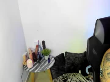lily santos 