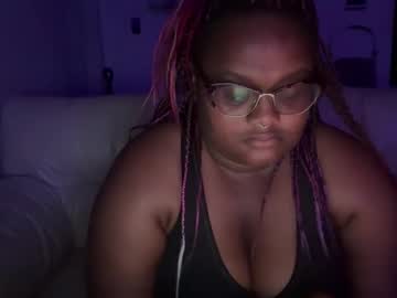 nadineluvsxo