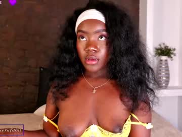 naina deivis33