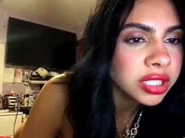 peachykatiee