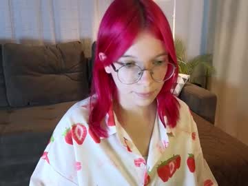 pink tilly