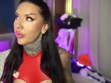 scarlet noirr