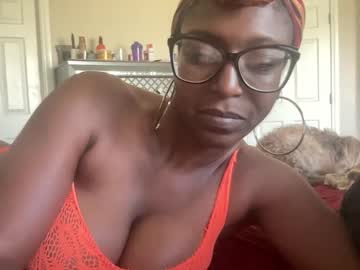 thelovelycandi