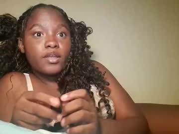 zuri cb